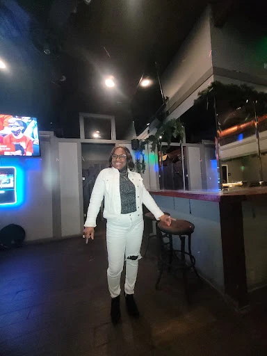 On The 9 Sports Bar and Grill photo